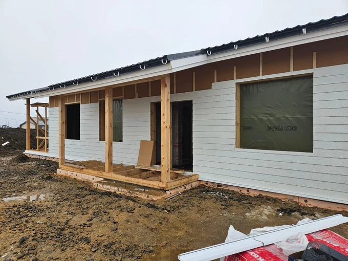 Монтаж фасада и остекления